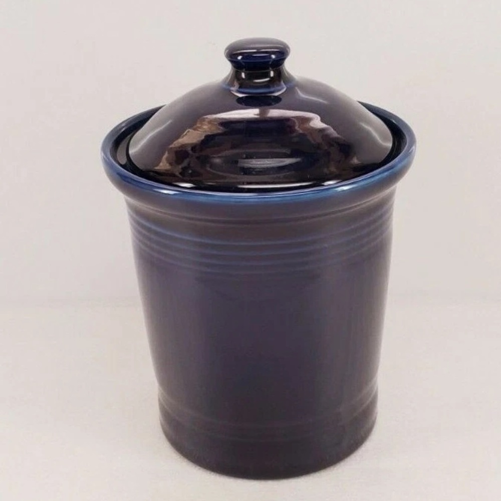 FIESTA WARE SMALL CANISTER & LID Cobalt Blue - Retired - Rare - 1 Quart